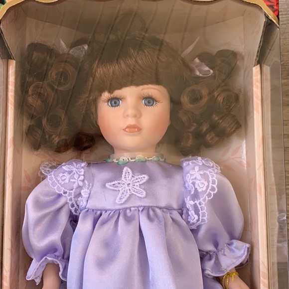 Dan Dee Collectors Choice Porcelain Doll DanDee Vintage New Boxed Collectible - Picture 8 of 8